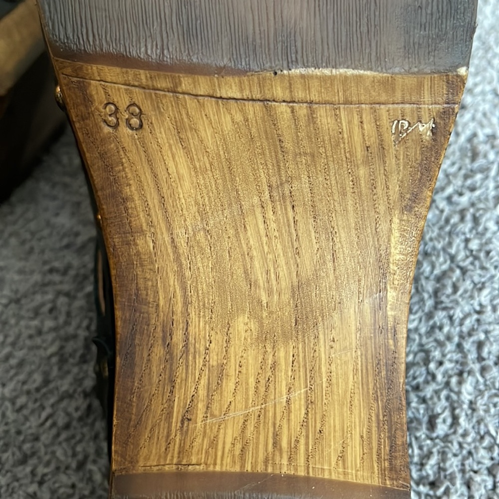 Eric Michael Clogs - Picture 7 of 8